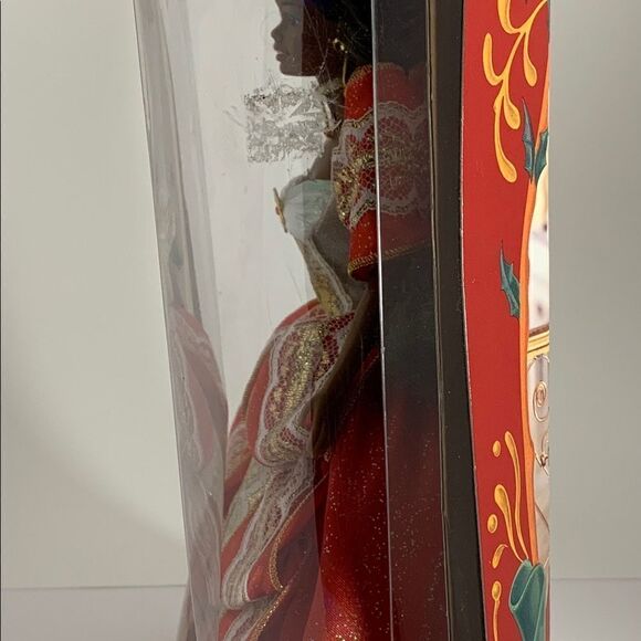 Happy Holidays Barbie Special Edition Wrapped In Red Ribbons Delicate Lace - Picture 7 of 14
